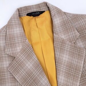 Master Crafted Blazer Mens 38R Tan Plaid Two Button Custom Tailored USA Vintage